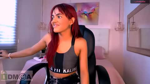 Snapshot of cristal__adams chatting on 01.11.25 cristal__adams online show from 01.11.25