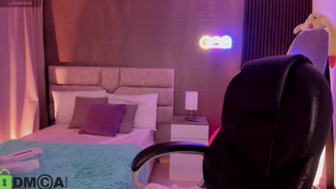 Snapshot of cristal__adams chatting on 01.19.26 cristal__adams online show from 01.19.26