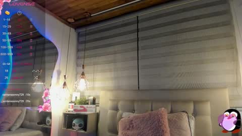 Snapshot of cristal__hot_1 chatting on 02.21.26 Cristal online show from 02.21.26