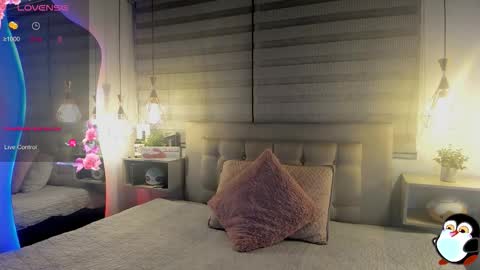 Snapshot of cristal__hot_1 chatting on 03.10.26 Cristal online show from 03.10.26