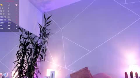 Snapshot of cristal_princess_ chatting on 12.24.24 Cristal online show from 12.24.24