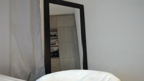 Cristal  online show from 01.22.25