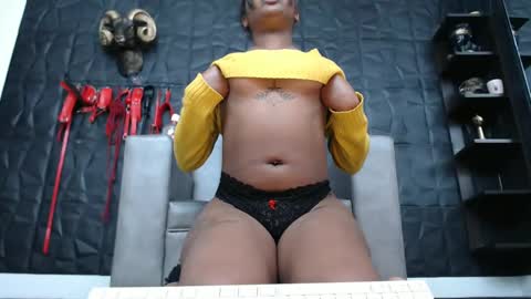 Hanna  online show from 02.23.25