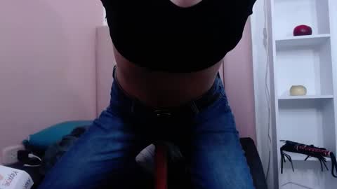 Snapshot of cristalmateus707rs chatting on 09.25.25 cristalmateus707rs online show from 09.25.25