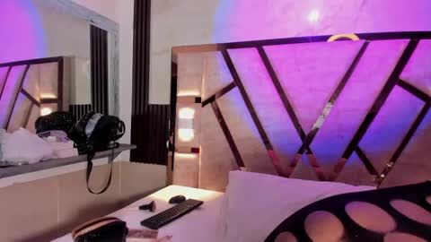 cristin  online show from 05.02.26