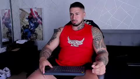 Snapshot of cristian_walker chatting on 07.27.26 cristian walker online show from 07.27.26