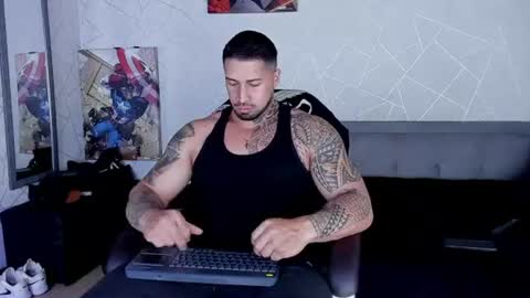 Snapshot of cristian_walker chatting on 08.05.26 cristian walker online show from 08.05.26