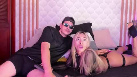 Snapshot of cristianblaze_pamelareal chatting on 03.21.26 Cris Pame online show from 03.21.26