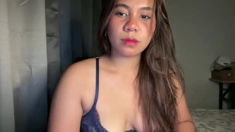 Snapshot of cristinavalerie chatting on 11.12.25 Cristina Valerie online show from 11.12.25