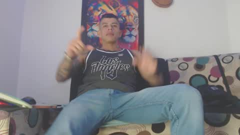 criistofer online show from 01.17.25