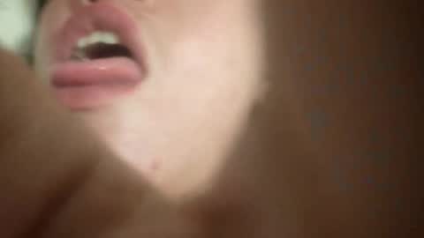 Snapshot of crizzy30 chatting on 10.29.25 crizzy30 online show from 10.29.25