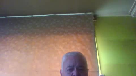 Snapshot of crmperez chatting on 02.06.25 crmperez online show from 02.06.25