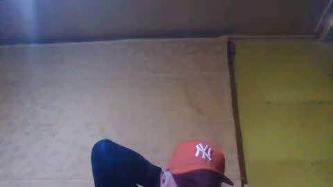 Snapshot of crmperez chatting on 02.17.25 crmperez online show from 02.17.25