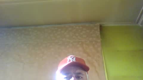 Snapshot of crmperez chatting on 03.08.25 crmperez online show from 03.08.25