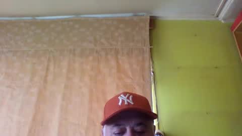 Snapshot of crmperez chatting on 11.23.25 crmperez online show from 11.23.25