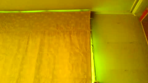 Snapshot of crmperez chatting on 02.14.26 crmperez online show from 02.14.26