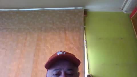 Snapshot of crmperez chatting on 02.19.26 crmperez online show from 02.19.26