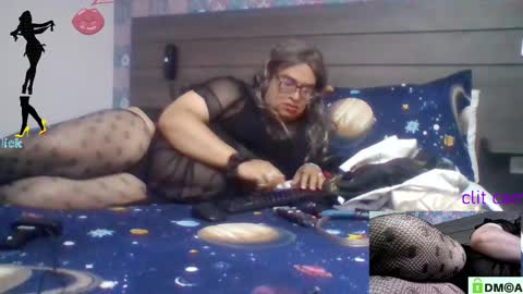 Linda Cross online show from 11.15.25