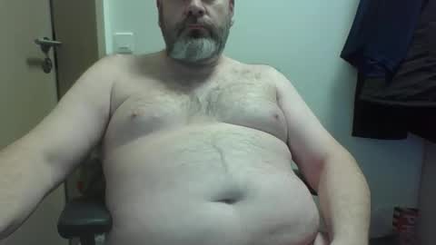 Snapshot of crouch1 chatting on 01.08.26 Crouch1 online show from 01.08.26