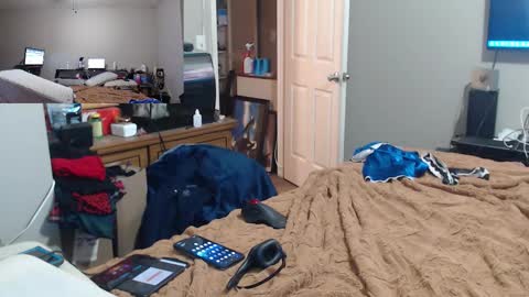 Crownandkat online show from 02.25.26