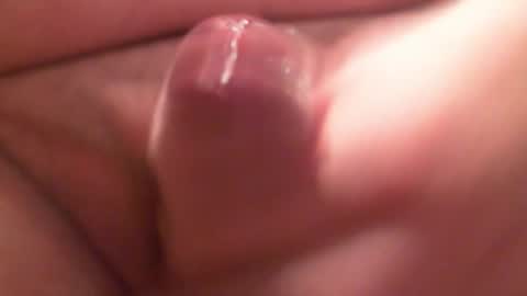 crowning85 online show from 10.10.25