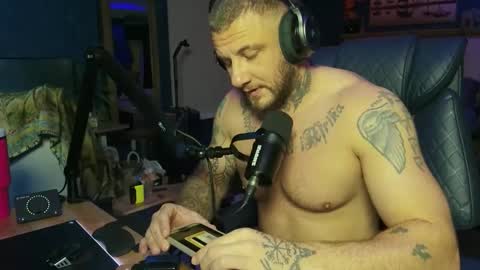 Crush Daddy online show from 02.04.26