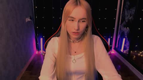 Snapshot of crybambi chatting on 05.27.26 crybambi online show from 05.27.26