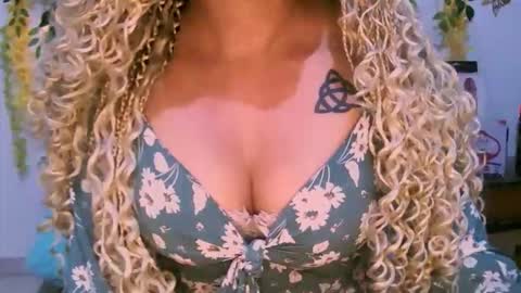 crysrus online show from 11.19.25