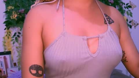 crysrus online show from 12.21.25