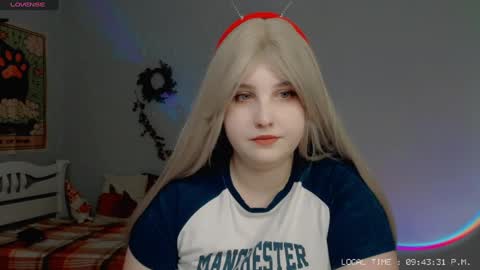 Snapshot of crystal__chris chatting on 12.19.24 Chris online show from 12.19.24