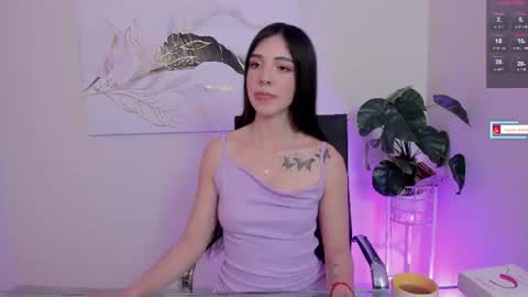 Snapshot of crystal_arlette chatting on 07.23.26 crystal_arlette online show from 07.23.26