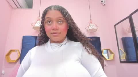 Snapshot of crystal_butterfly1 chatting on 11.09.25 crystal_butterfly1 online show from 11.09.25