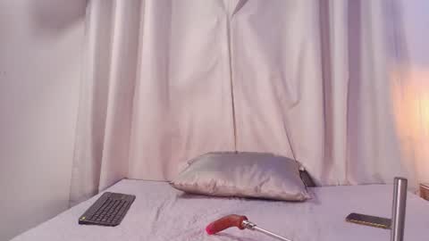 crystal_gilton online show from 07.01.26