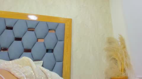 crystal_sm online show from 07.14.26