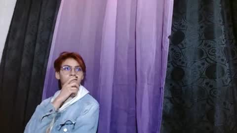 Crystal Blaze online show from 02.11.25