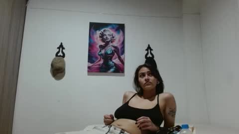 Crystal Blaze online show from 04.21.26