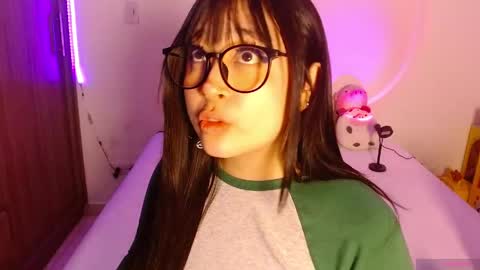 Olivia  online show from 04.28.26