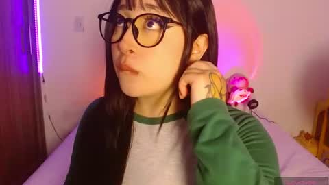 Olivia  online show from 06.24.26