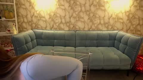 Snapshot of crystallpaws_ chatting on 03.15.26 crystallpaws_ online show from 03.15.26