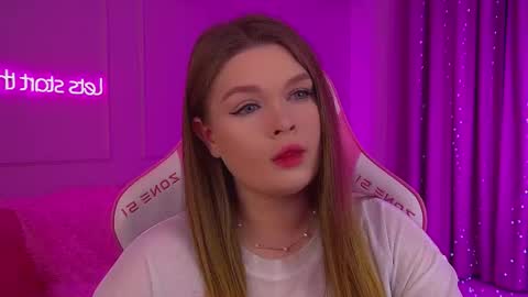 Snapshot of crystallyons chatting on 02.03.26 Crystal online show from 02.03.26