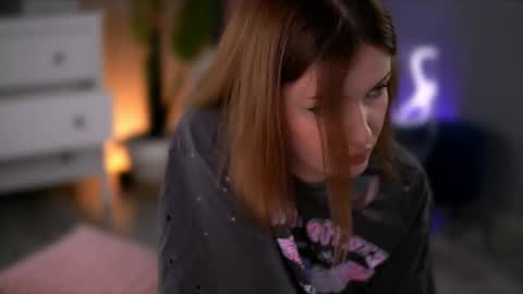 Snapshot of crystalmo0n chatting on 03.28.26 CrystalMo0n online show from 03.28.26