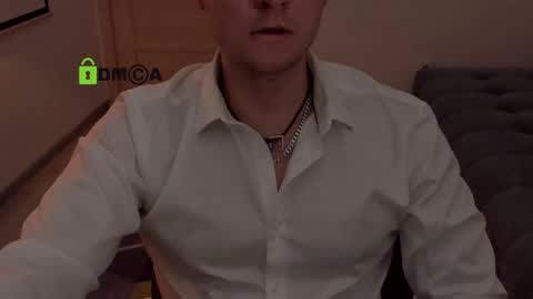 Snapshot of csavie chatting on 04.01.26 buddy online show from 04.01.26