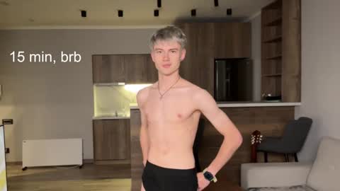 Snapshot of cubanitoleon chatting on 11.07.25 cubanitoleon online show from 11.07.25