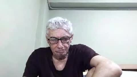 BIG UNCUT HARD COCK online show from 01.06.26