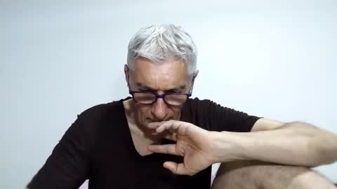 BIG UNCUT HARD COCK online show from 04.25.26