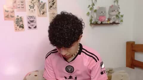 Cuddly online show from 03.14.26