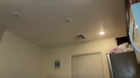 Snapshot of cum2charmxx chatting on 03.15.26 cum2charmxx online show from 03.15.26