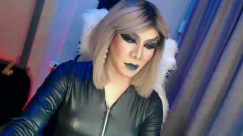 Snapshot of cum_4youbaby chatting on 09.23.25 CUMMELA SLUTI online show from 09.23.25