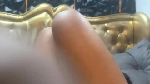 Snapshot of cum_all_over_mmee chatting on 10.26.25 im KIM new girl to spoil online show from 10.26.25