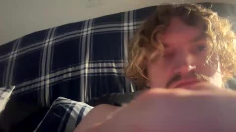 Snapshot of cum_dump_viktor chatting on 09.30.25 cum_dump_viktor online show from 09.30.25